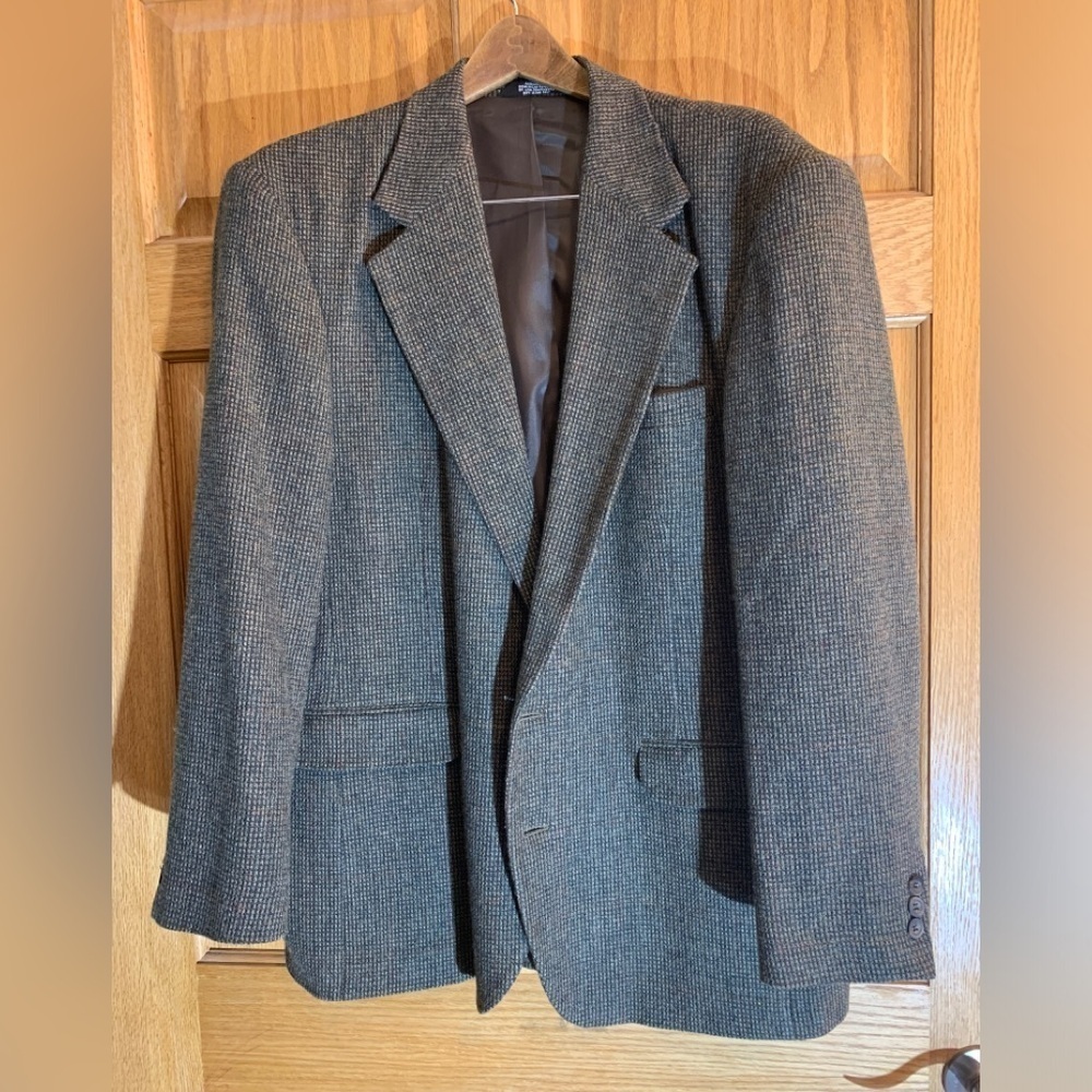 Vintage HAGGAR Pure Wool Gray Tweed Sport Coat Blazer Men’s Size 42 Two Button